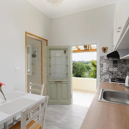 Holiday home In The Nature By Konnect, Ipsos